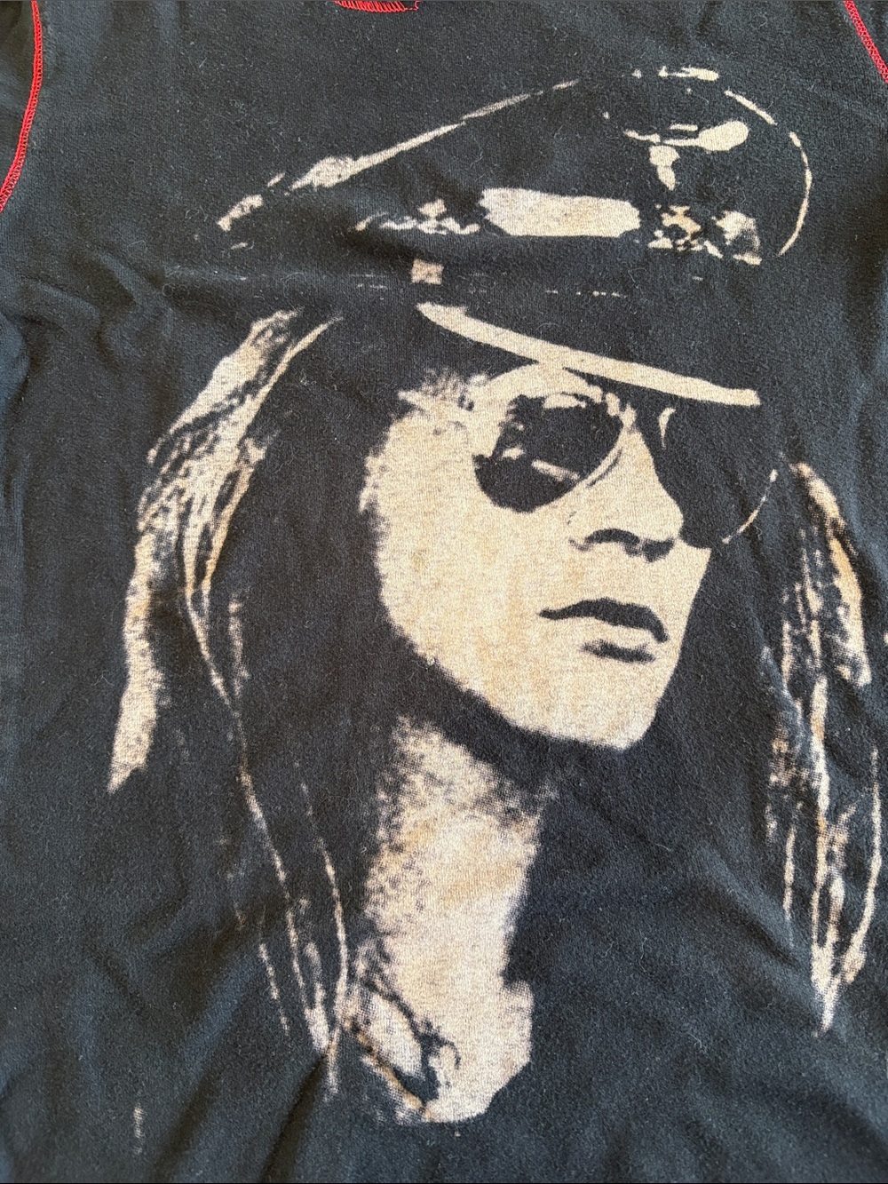 Black Axl Rose Gun N Roses Long-Sleeve Graphic Crewneck TShirt Red Trim Size L - Picture 4 of 9
